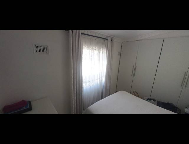 3 BEDROOM FREEHOLD FOR SALE IN MONTFORD